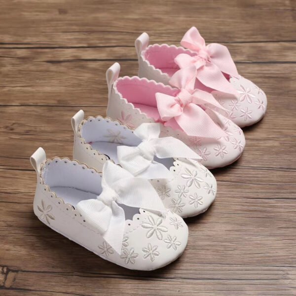 Baby Shoes 3 Sizes 1/2/3 (from Zero to 18 Months) #C534 - Mix and Max - Sizes: 0-6 M 11cm, 6-12 M 12cm, 12-18 M 13cm