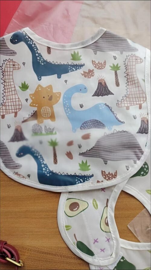 Waterproof Baby Bibs with Food Catcher Pocket, Lightweight Soft Feeding Bib Set for Toddlers, Easy Wipe & Wash, Adjustable Neck, Mess-Proof Baby Feeding Apron (Cute Prints) - Image 7